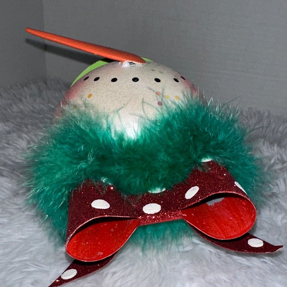 Festive Snowman Ornament Mistletoe Hat Polka Dot Bow Oversized Decor Pier One - Picture 9 of 15